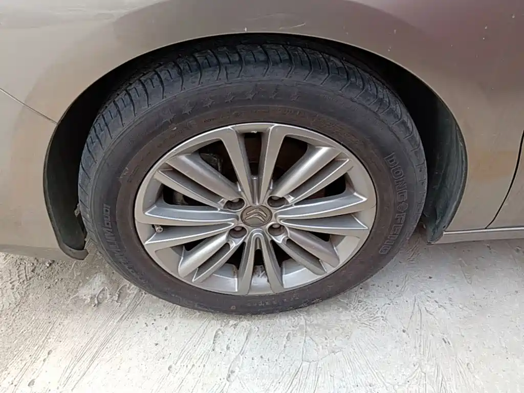 Citroen C4L — миниатюра 23
