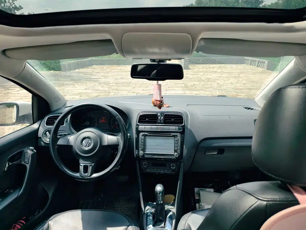 Volkswagen Polo — миниатюра 8