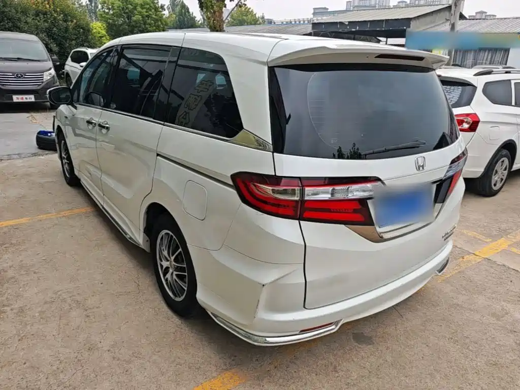Honda Odyssey — миниатюра 5