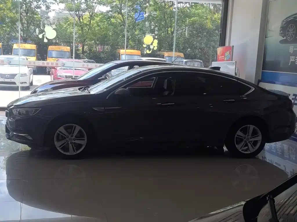 Buick Regal — миниатюра 3