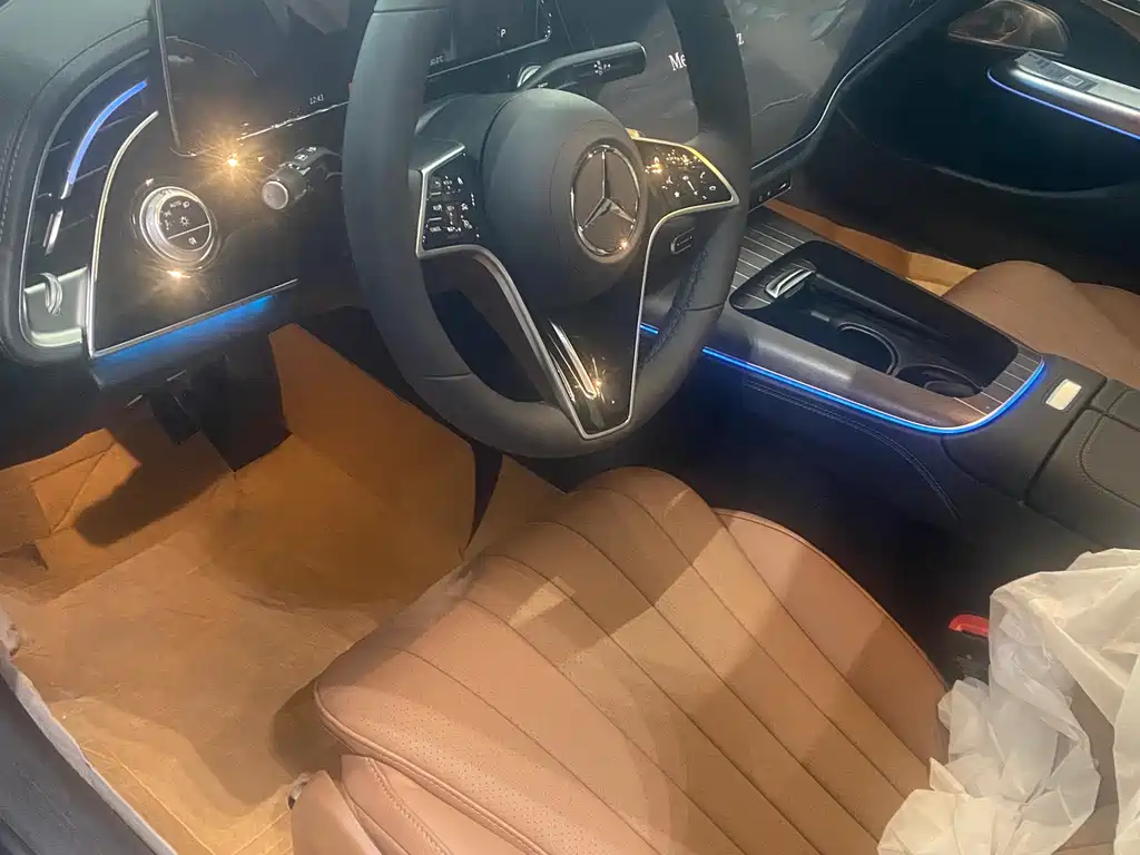 Mercedes-Benz E-Class E 2026 E 300 L Luxury