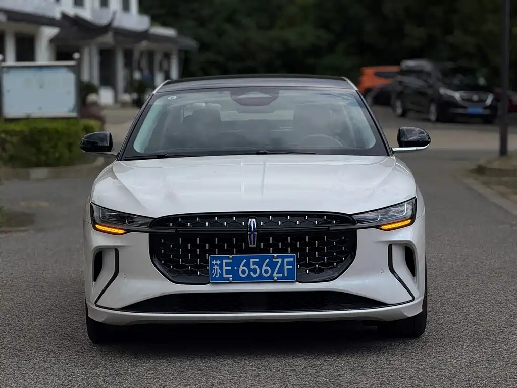 Lincoln Z — миниатюра 2