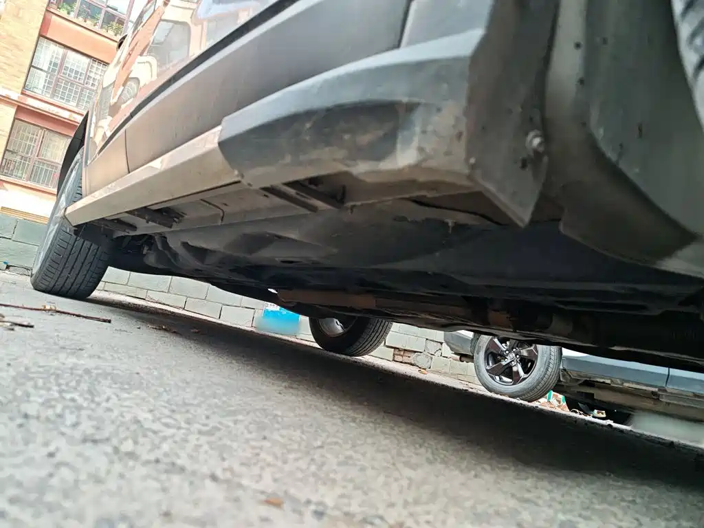 Jeep Cherokee (Import) — миниатюра 16