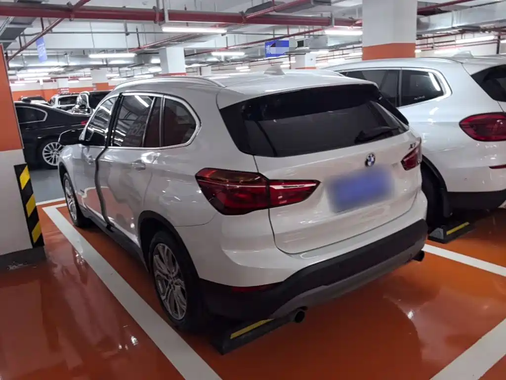BMW X1 — миниатюра 5