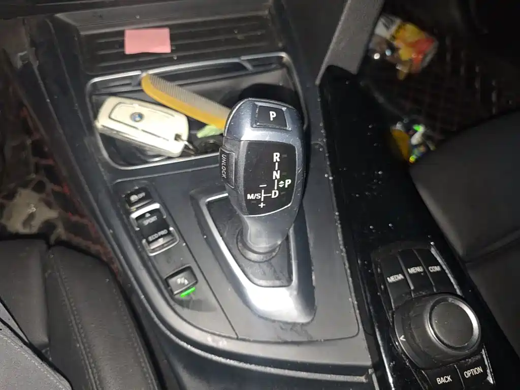 BMW 3 Series — миниатюра 14