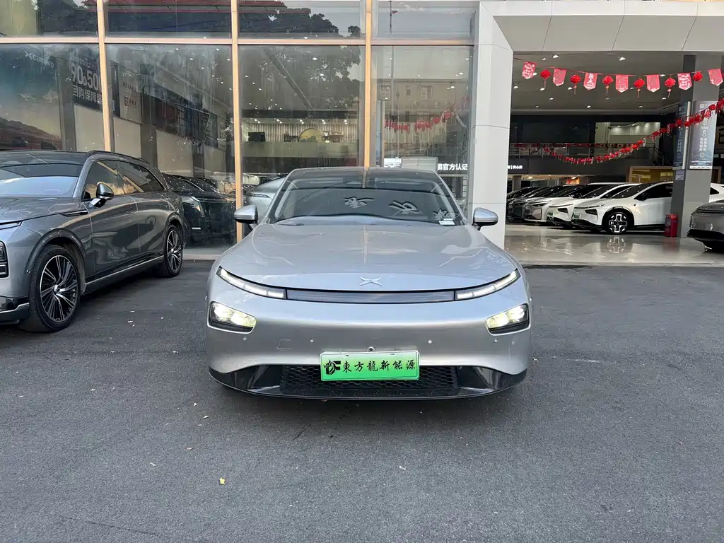 XPeng P7