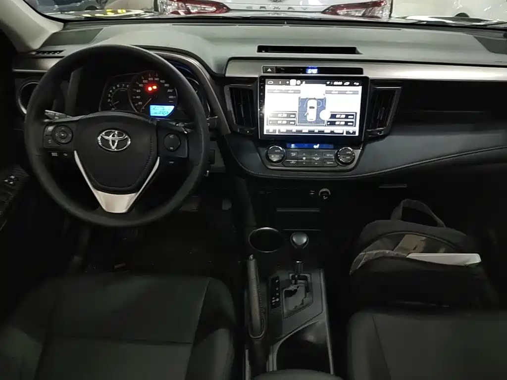 Toyota RAV4 2015 2.0L CVT