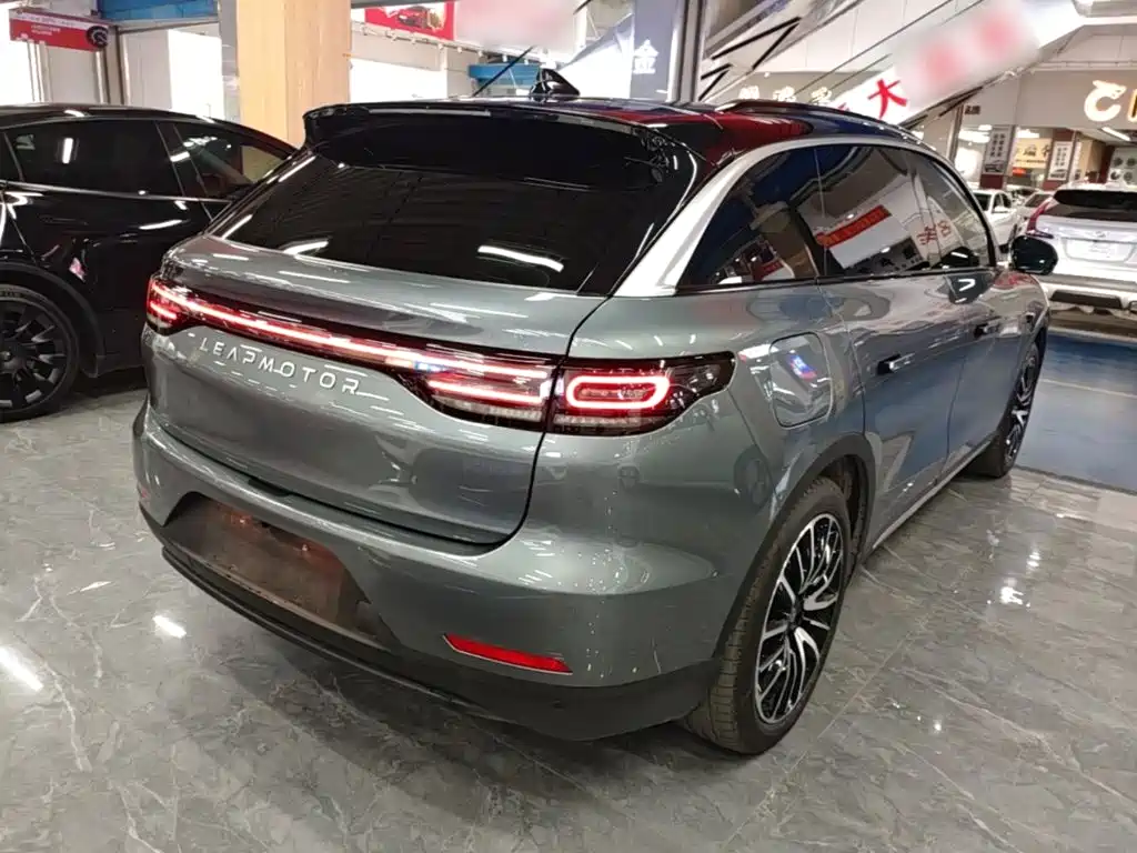 Leapmotor Leapmotor C11 — миниатюра 7