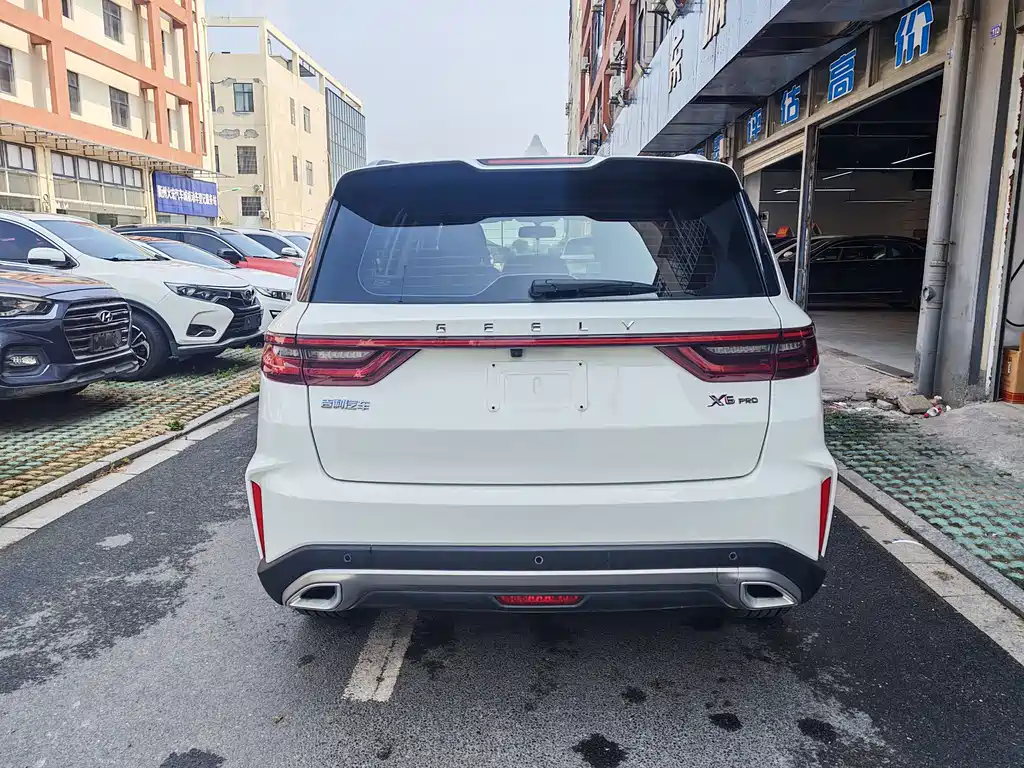 Geely Vision X6 — миниатюра 4