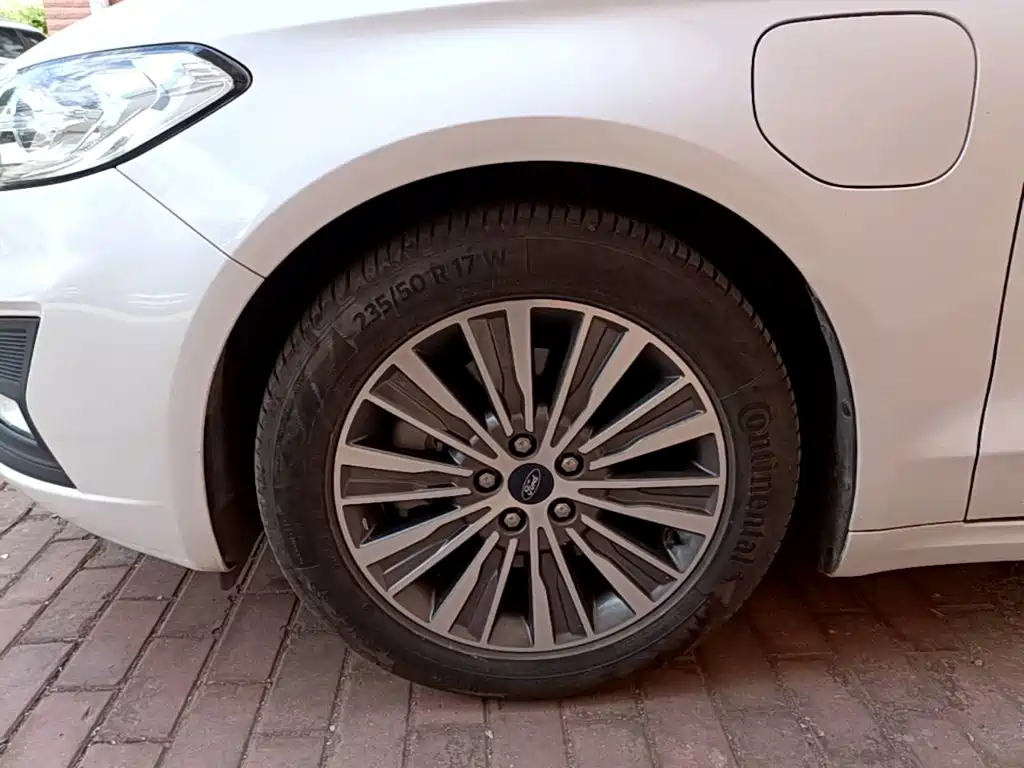 Ford Mondeo New Energy — миниатюра 23