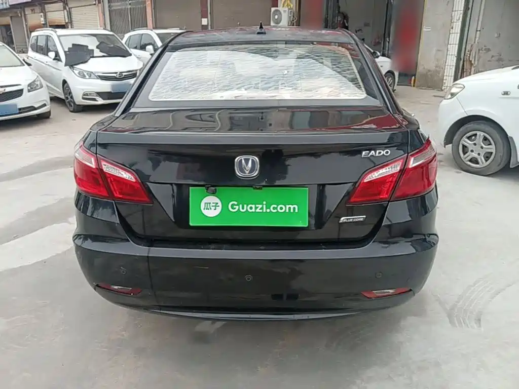Changan Eado — миниатюра 6