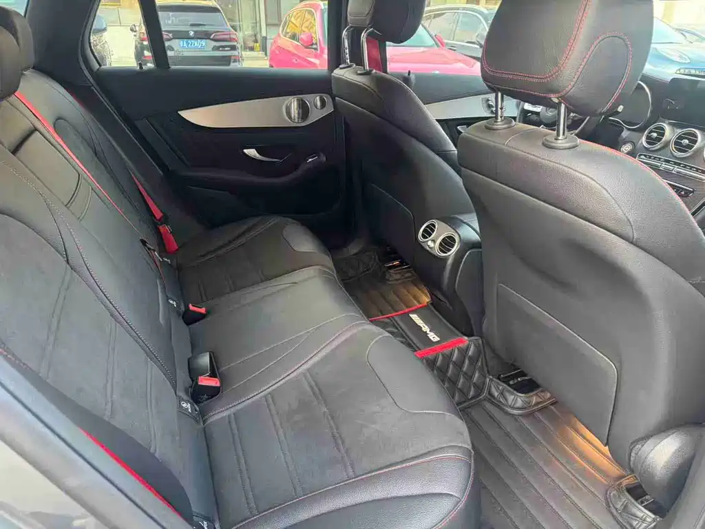 MERCEDES-BENZ GLC AMG