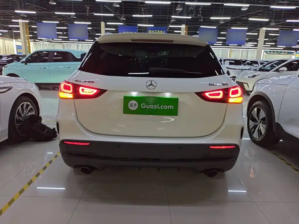 Mercedes-Benz GLA AMG — миниатюра 6