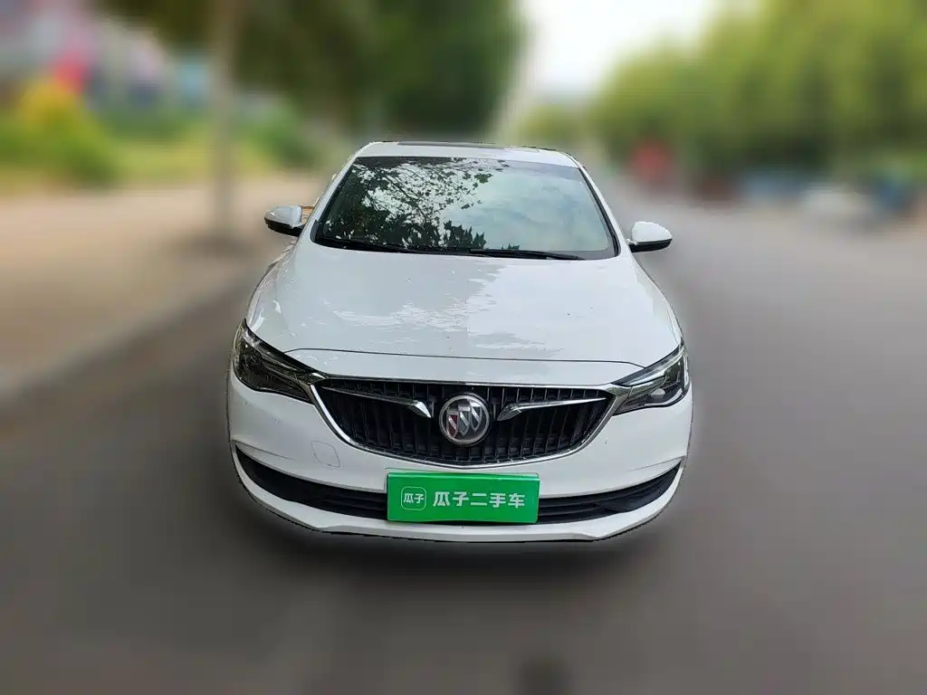 Buick Excelle — миниатюра 2
