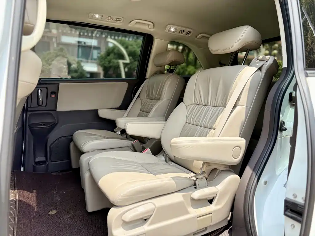 Honda Odyssey — миниатюра 5
