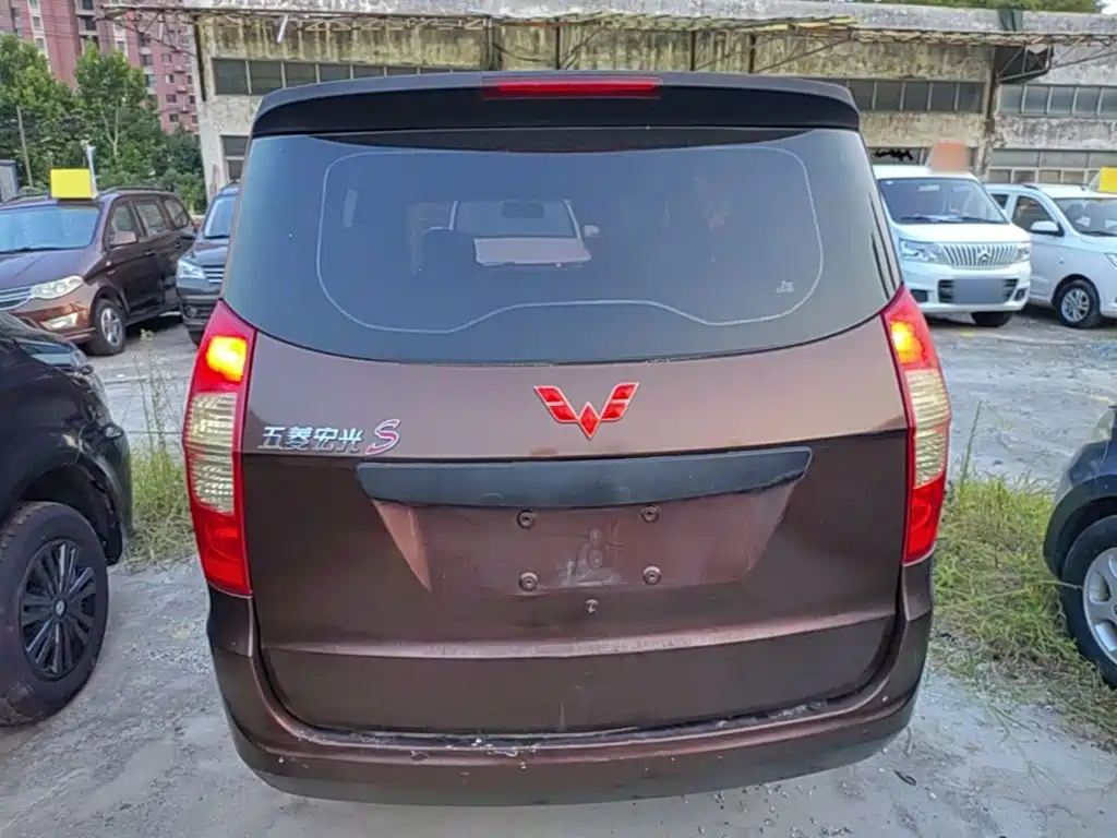 Wuling Hongguang — миниатюра 6
