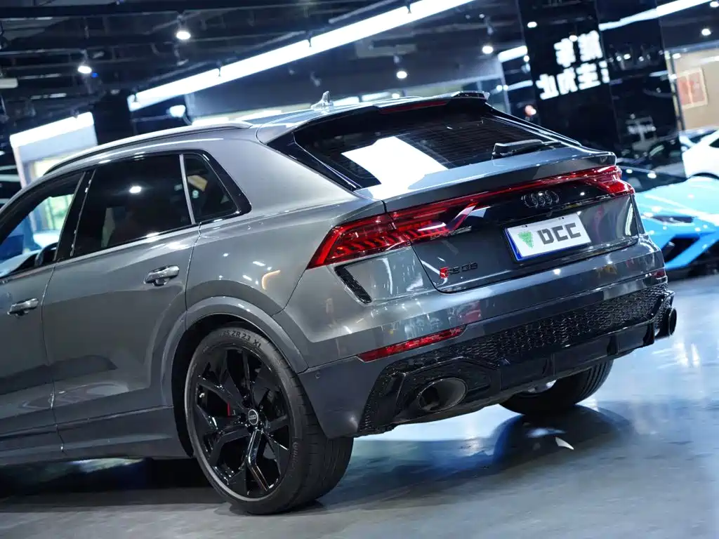 Audi RS Q8 — миниатюра 7