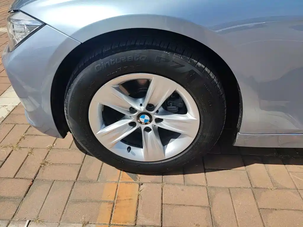 BMW 3 Series — миниатюра 23