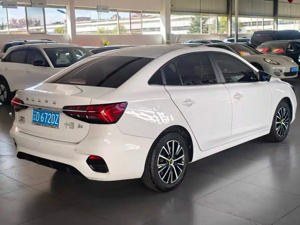 Roewe i5 — миниатюра 3
