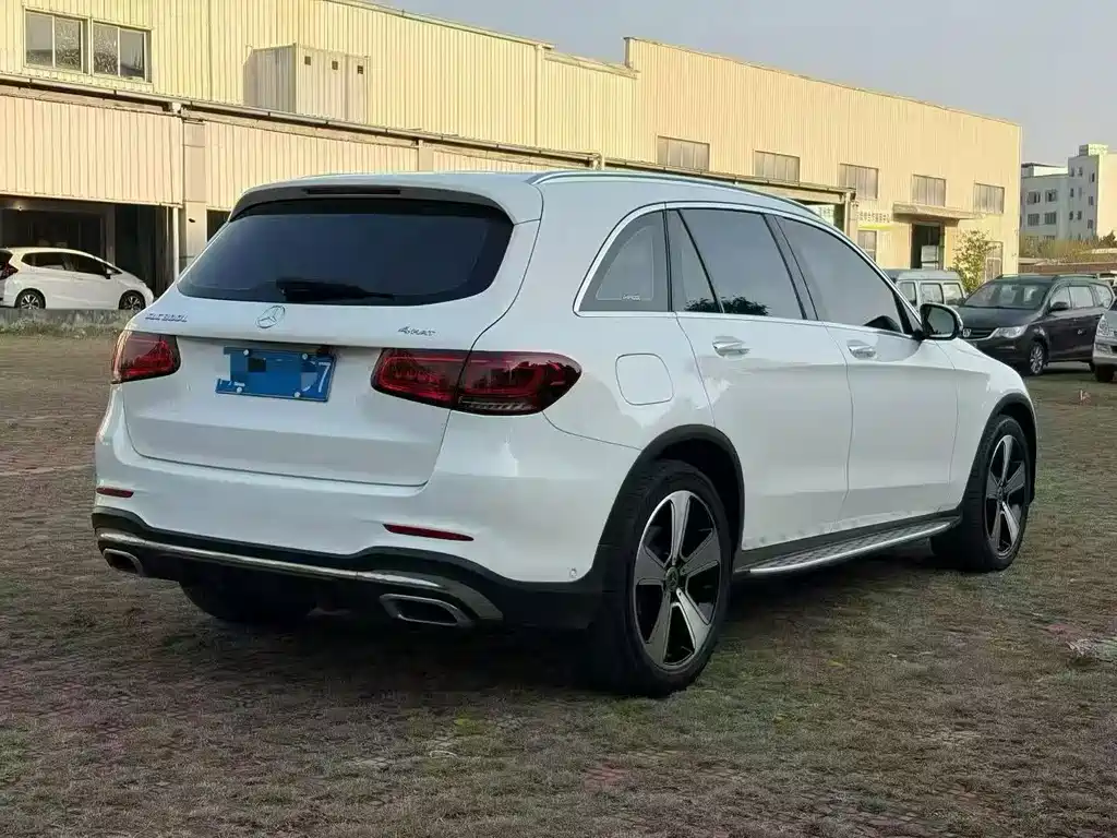 Mercedes-Benz GLC — миниатюра 8