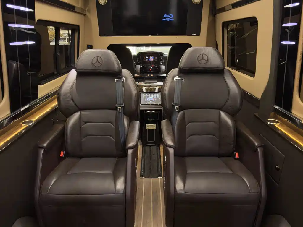 Mercedes-Benz Sprinter — миниатюра 7