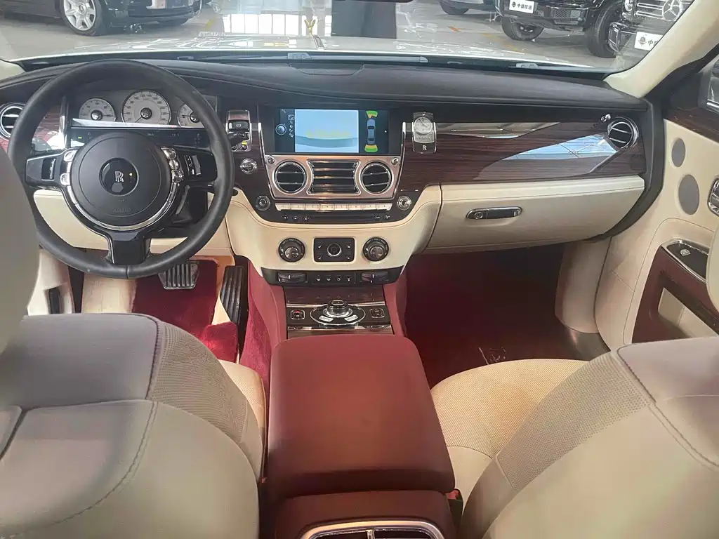 Rolls-Royce Ghost 2010 6.6T Standard