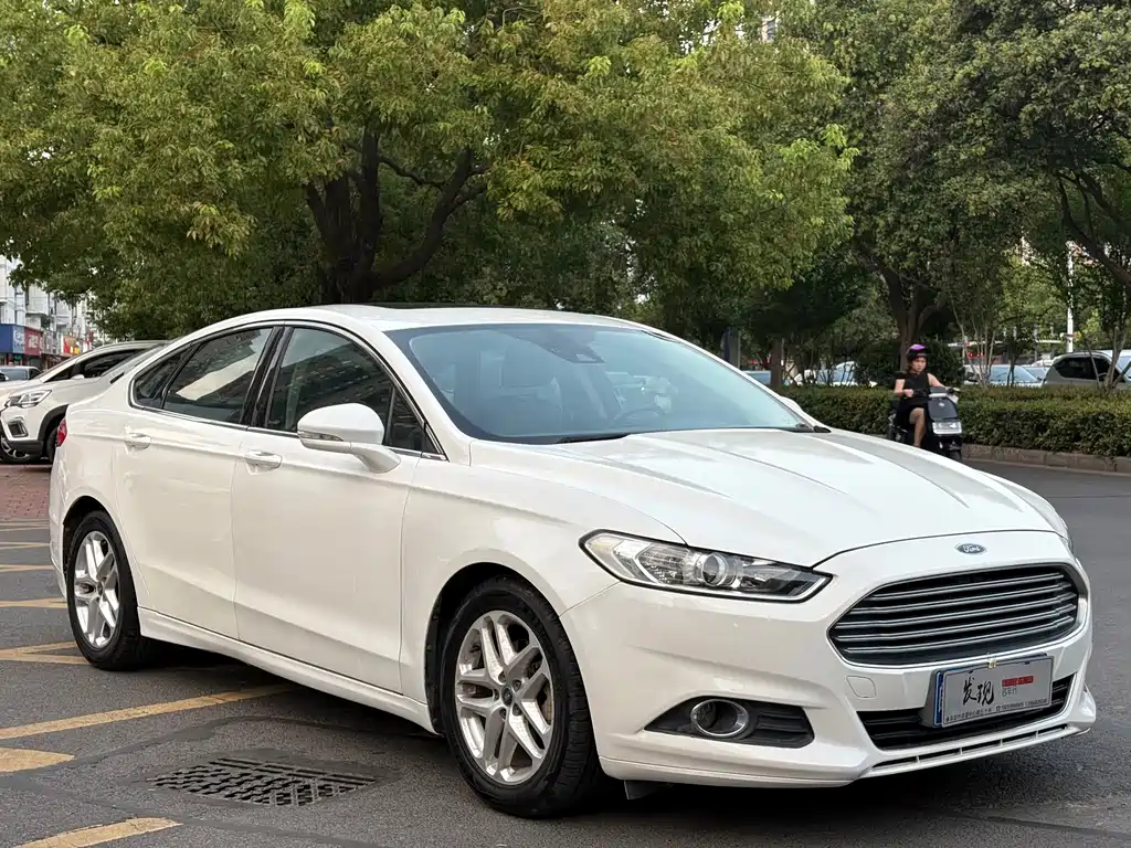 Ford Mondeo — миниатюра 3