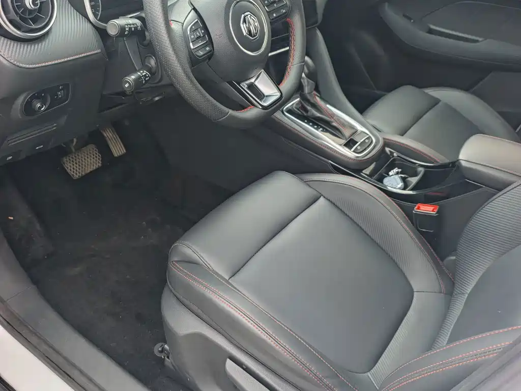 MG ZS — миниатюра 7