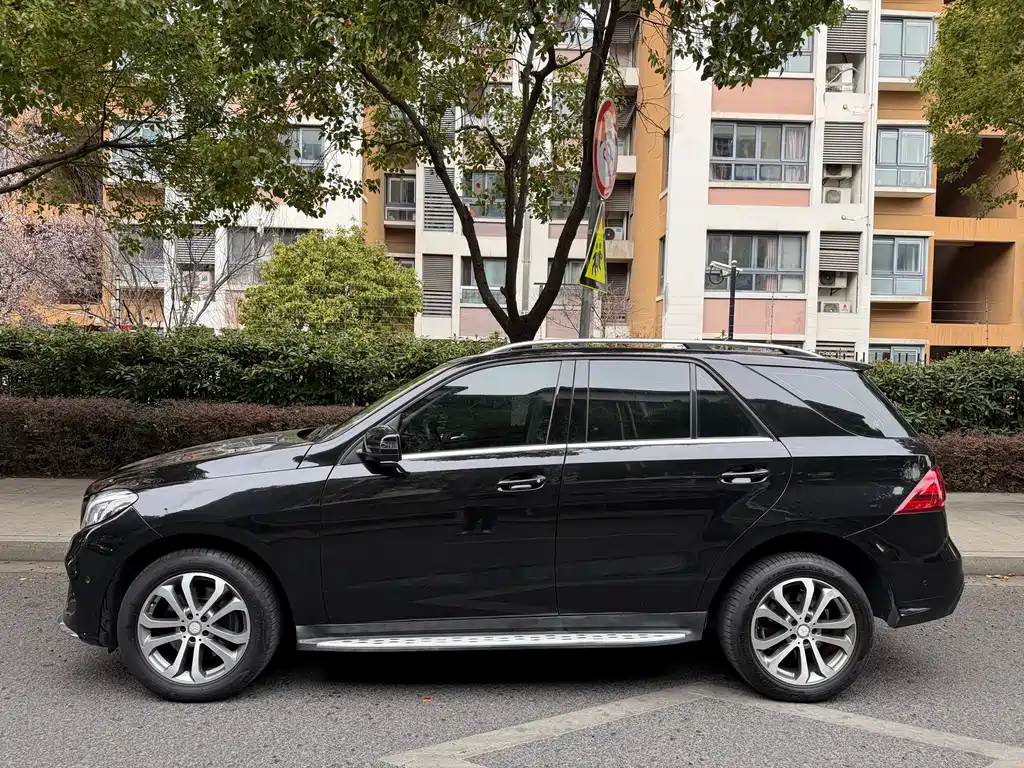Mercedes-Benz GLE 2016 GLE 320 4MATIC