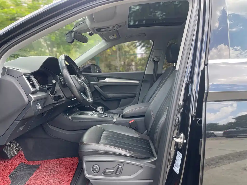 Audi Q5L — миниатюра 5