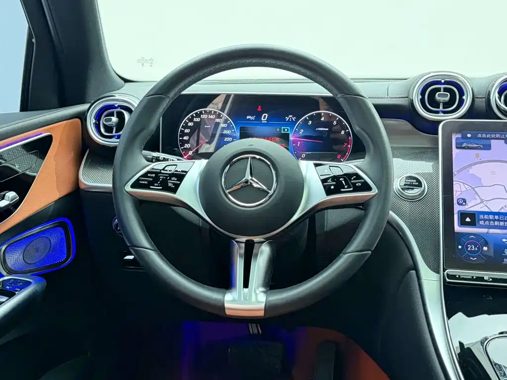 Mercedes-Benz GLC — миниатюра 14