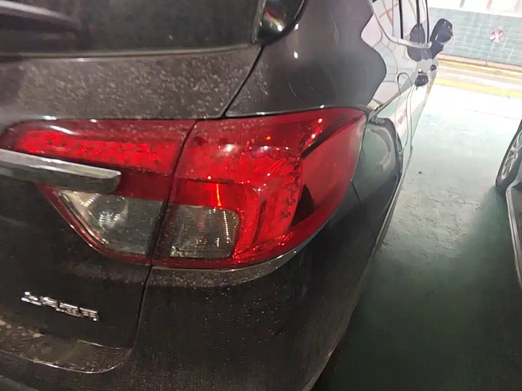Buick Envision Plus — миниатюра 8