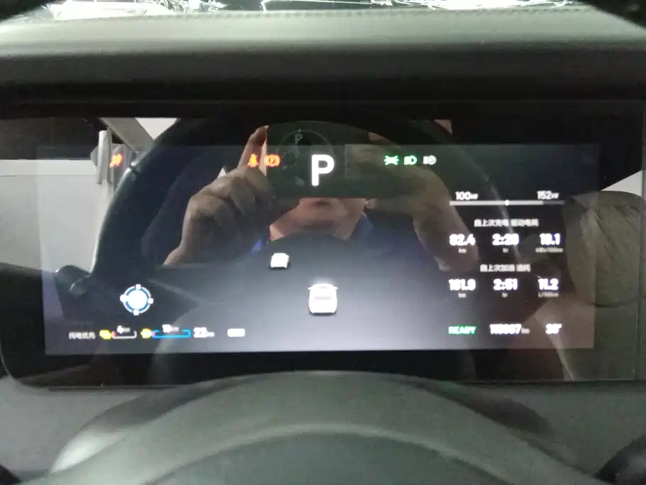 Li Auto Li ONE — миниатюра 14
