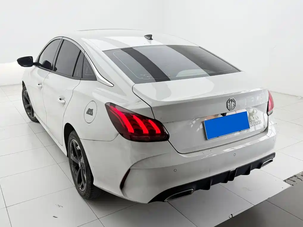 MG MG5 — миниатюра 7