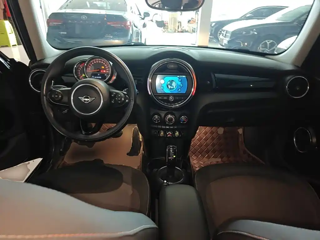MINI Mini — миниатюра 10