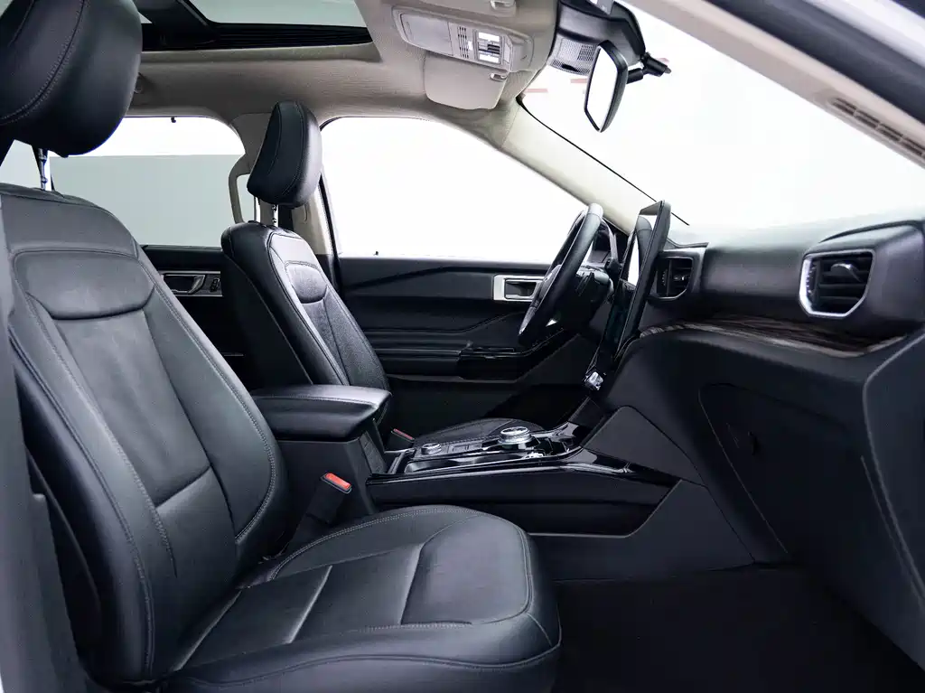 Ford Explorer — миниатюра 20