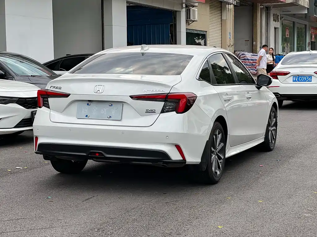 Honda Integra — миниатюра 13