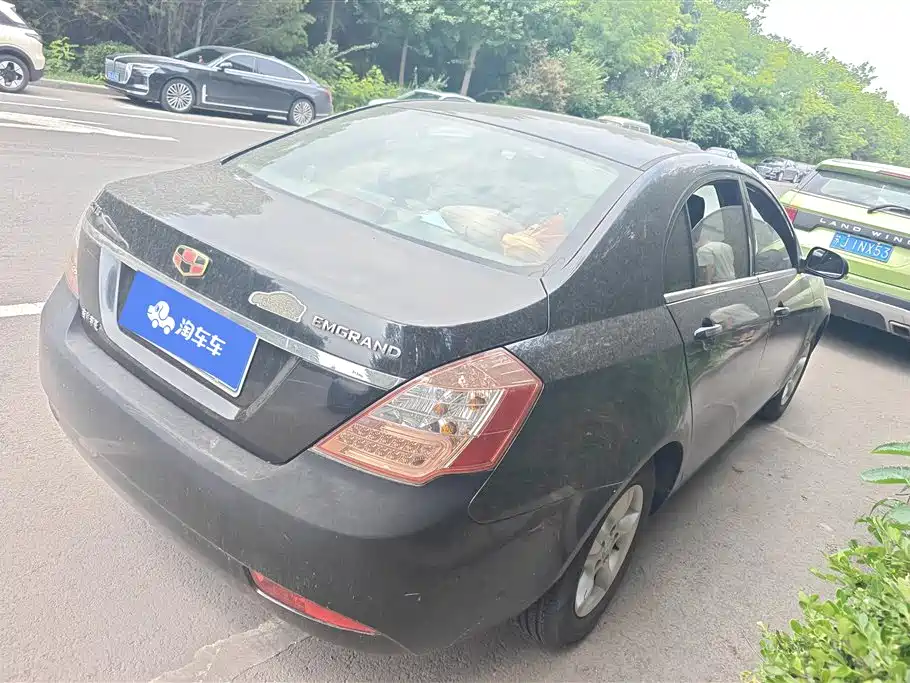 Geely Emgrand 2013 1.5L MT