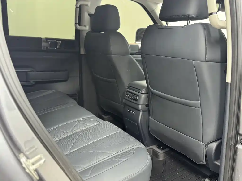 FANG CHENG BAO LEOPARD 5