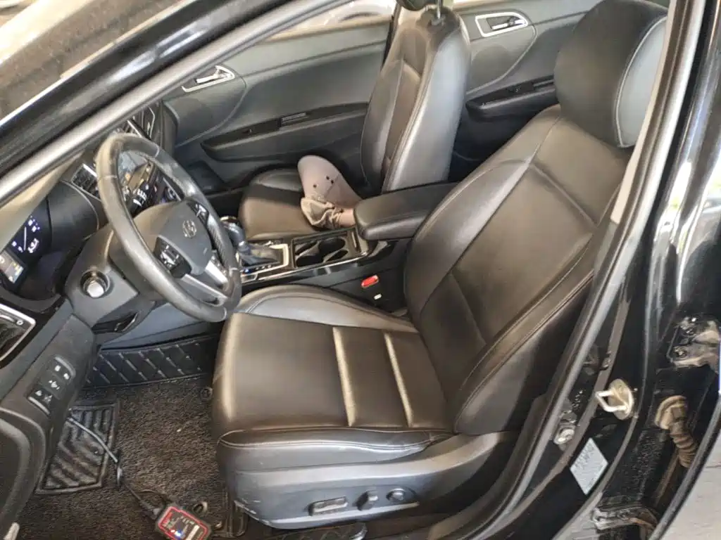 Hyundai Mistra — миниатюра 15