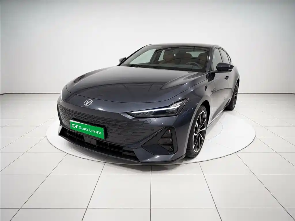 Changan UNI-V 2023