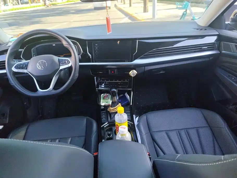 Volkswagen Passat — миниатюра 12