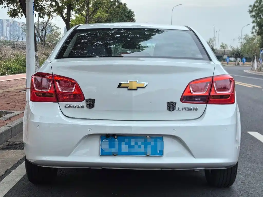 Chevrolet Cruze — миниатюра 5