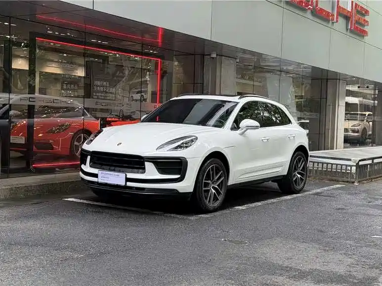 Купить Porsche Macan