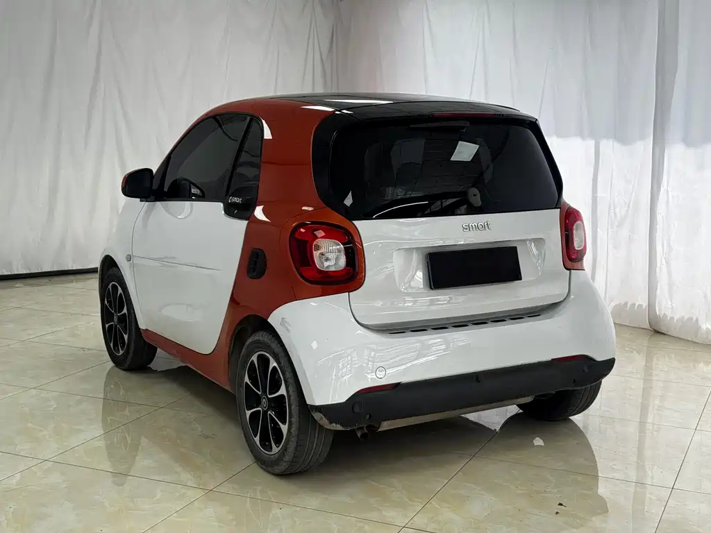 smart Smart Fortwo — миниатюра 4