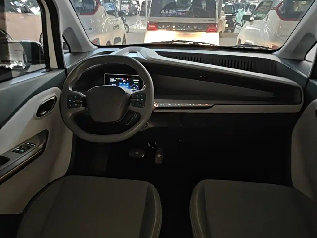 Wuling Nano EV — миниатюра 10