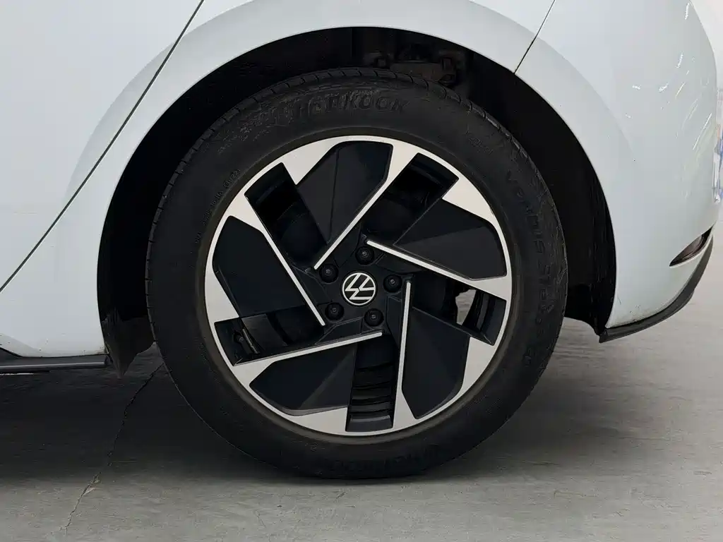Volkswagen ID.3 — миниатюра 14