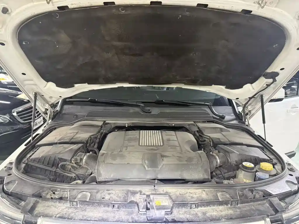 Land Rover Discovery — миниатюра 12