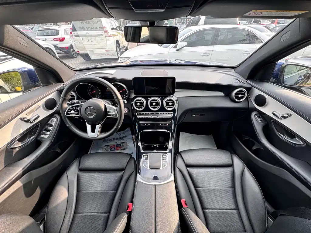 Mercedes-Benz GLC — миниатюра 10
