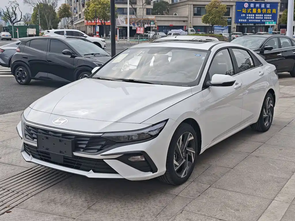 Hyundai Elantra 2026